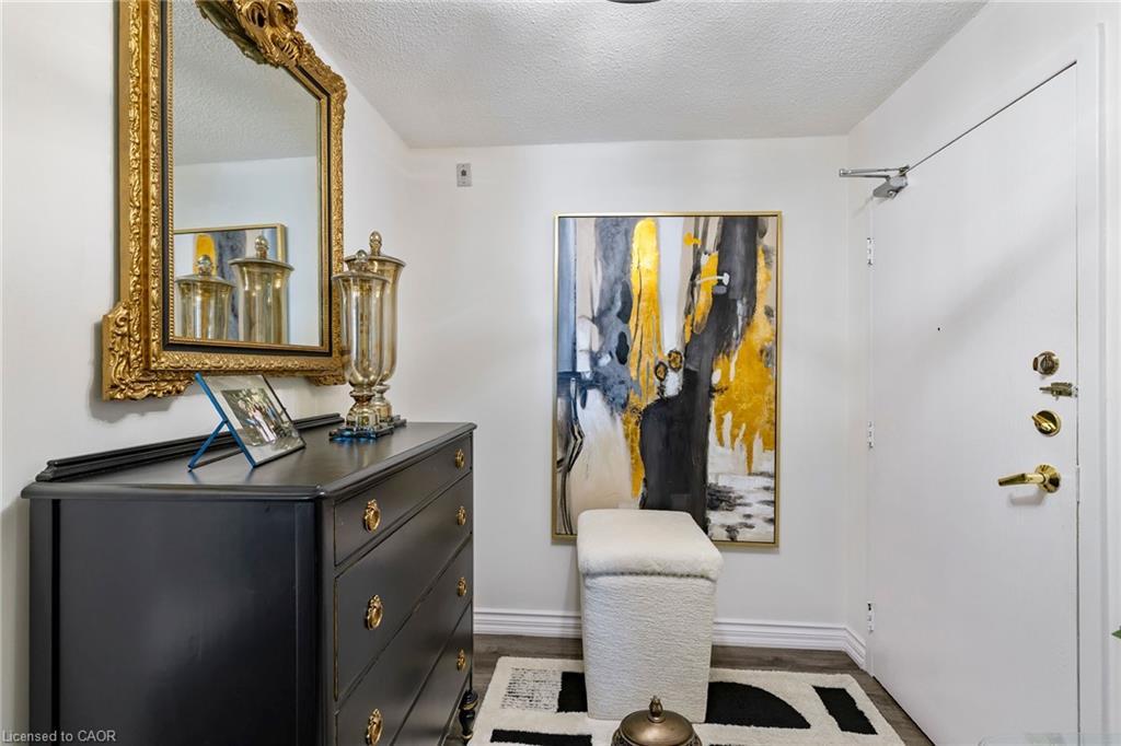 602-141 Church Street, St. Catharines, ON - Indoor