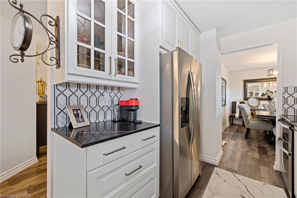 602-141 Church Street, St. Catharines, ON - Indoor Photo Showing Other Room