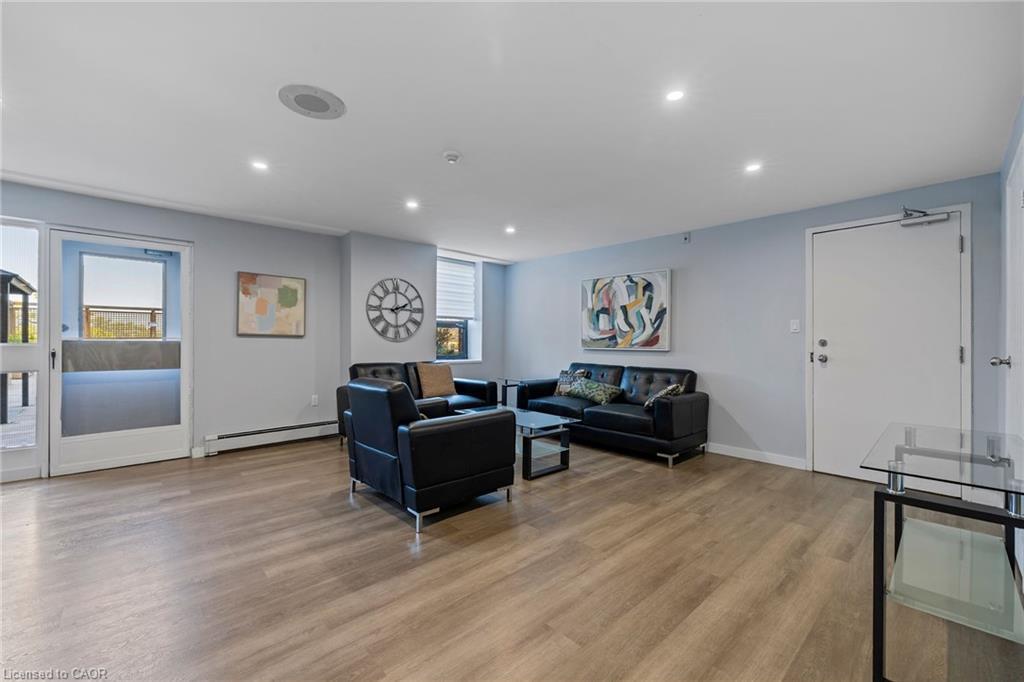 602-141 Church Street, St. Catharines, ON - Indoor