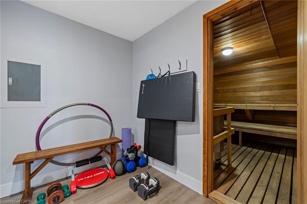 602-141 Church Street, St. Catharines, ON - Indoor