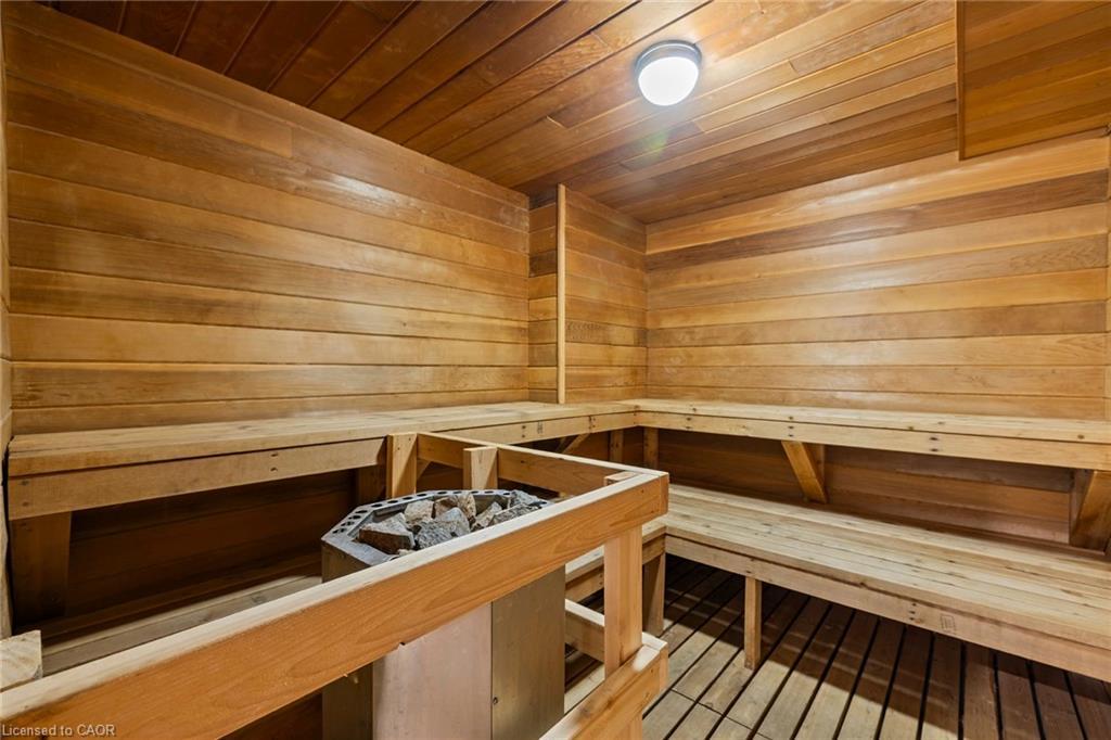 602-141 Church Street, St. Catharines, ON - Indoor Photo Showing Other Room