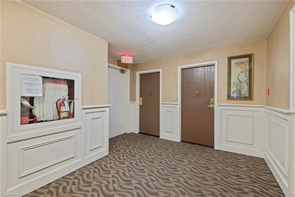 602-141 Church Street, St. Catharines, ON - Indoor Photo Showing Other Room