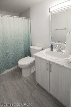 508-579 Clare Avenue, Welland, ON - Indoor Photo Showing Bathroom