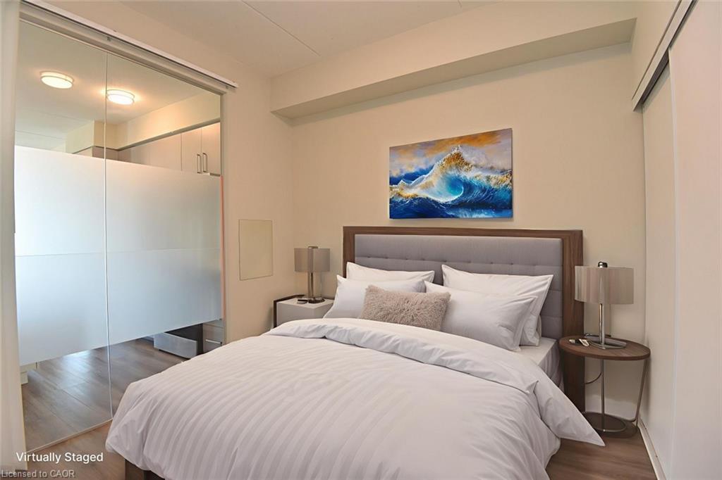 909-15 Queen Street S, Hamilton, ON - Indoor Photo Showing Bedroom