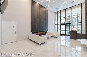 909-15 Queen Street S, Hamilton, ON - Indoor Photo Showing Other Room