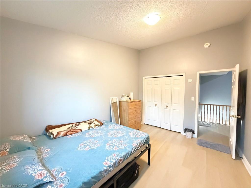 33 Bankside Drive, Kitchener, ON - Indoor Photo Showing Bedroom