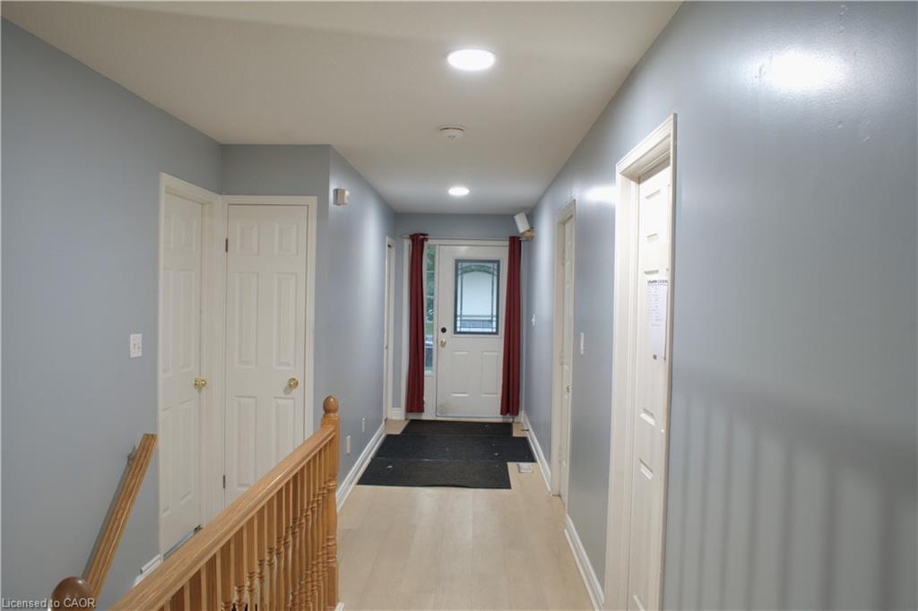 33 Bankside Drive, Kitchener, ON - Indoor Photo Showing Other Room