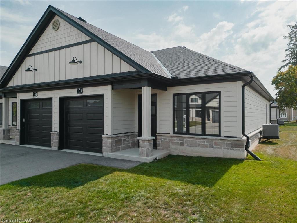 101-12 Washington Street, Norwich, ON - Outdoor