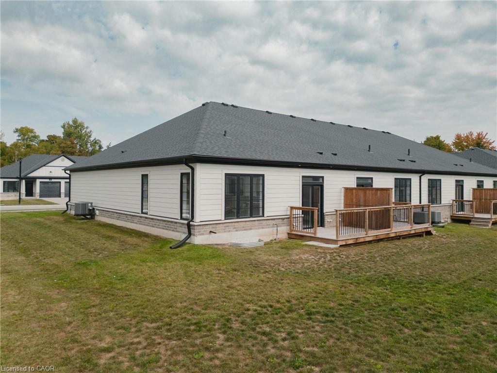 101-12 Washington Street, Norwich, ON - Outdoor With Deck Patio Veranda