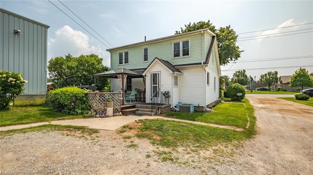 509 Queensway W, Simcoe, ON - Outdoor