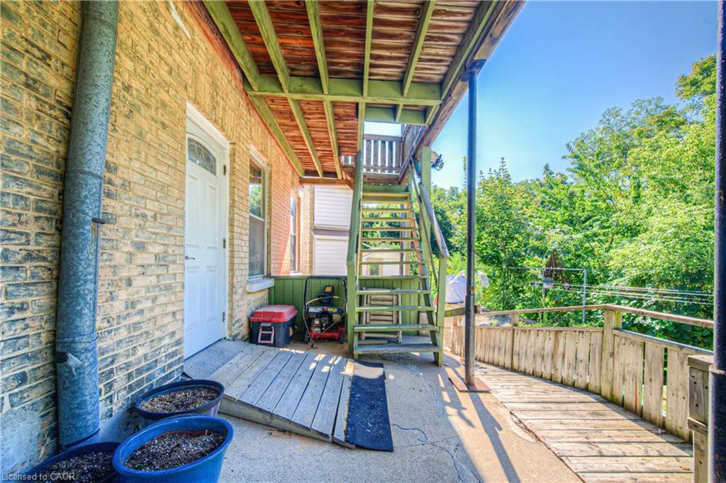 76 Roseview Avenue, Cambridge, ON