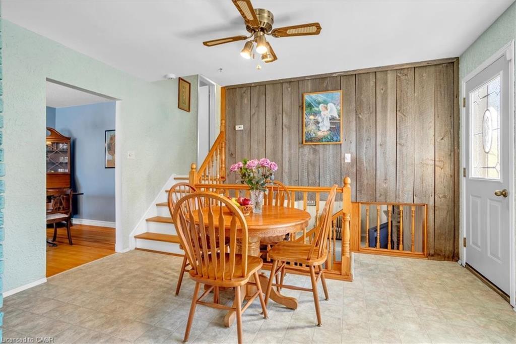 21 Willis Drive, Brampton, ON - Indoor Photo Showing Dining Room