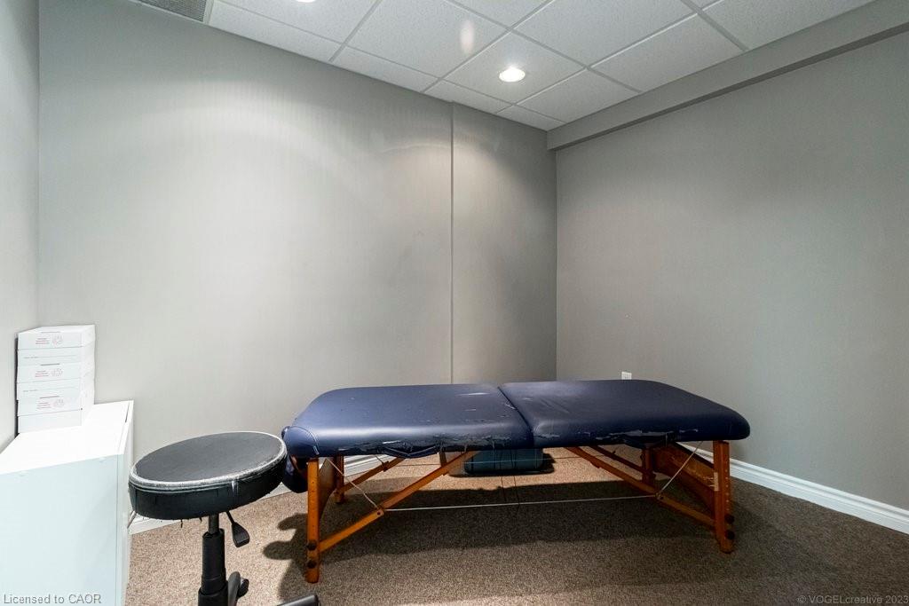 868 King Street W, Hamilton, ON