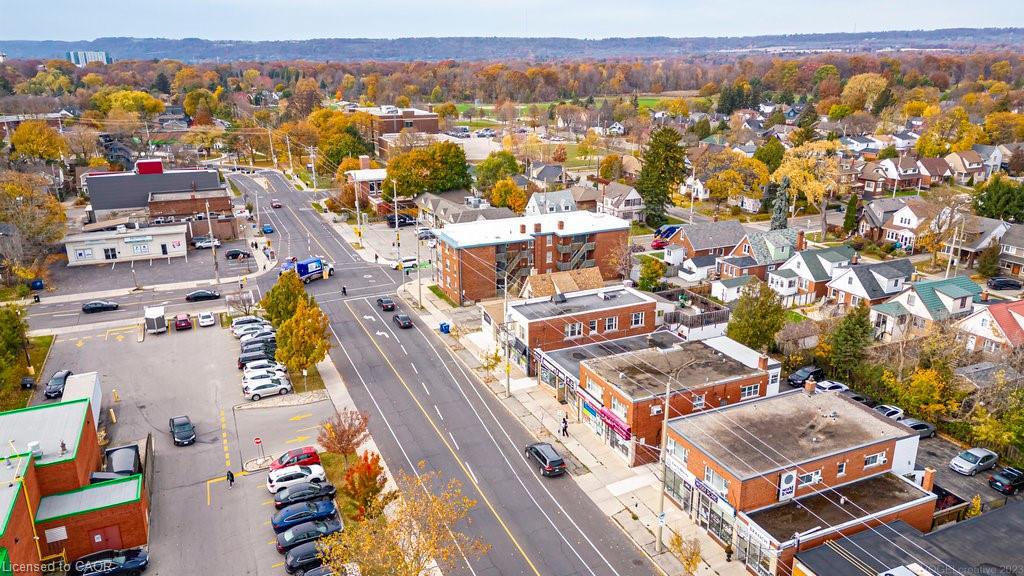 868 King Street W, Hamilton, ON