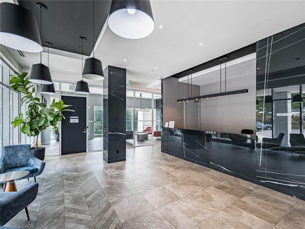 802-10 Wilby Crescent, Toronto, ON - Indoor Photo Showing Other Room