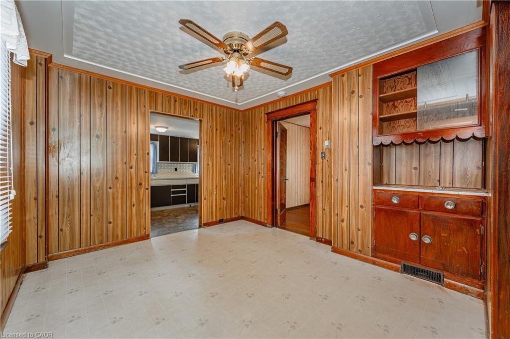 217 Mitchell Street, Port Colborne, ON - Indoor Photo Showing Other Room