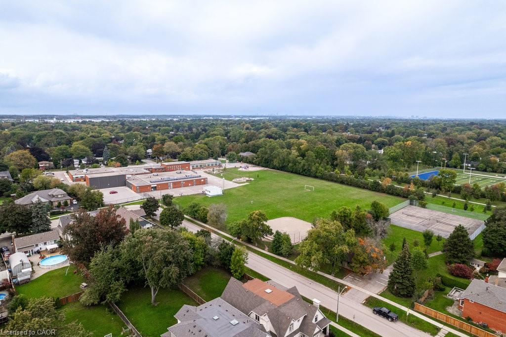 2304 Sovereign Street, Oakville, ON - Outdoor With View