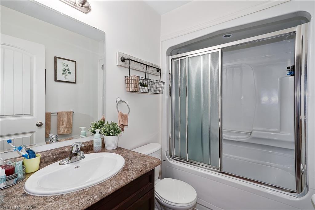 72 Silver Glen Boulevard, Collingwood, ON - Indoor Photo Showing Bathroom