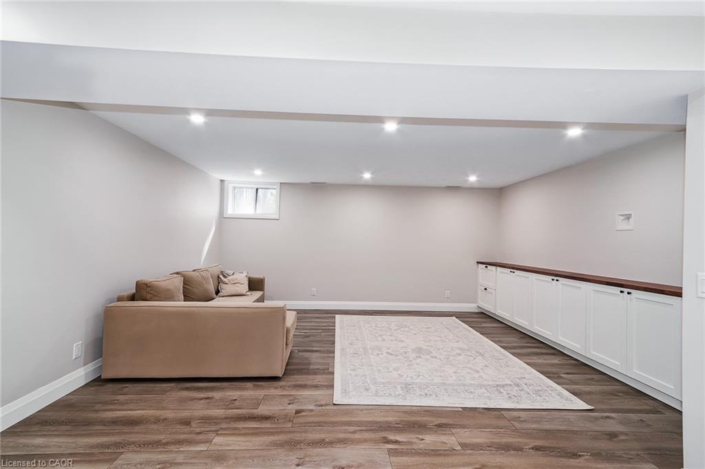 72 Silver Glen Boulevard, Collingwood, ON - Indoor