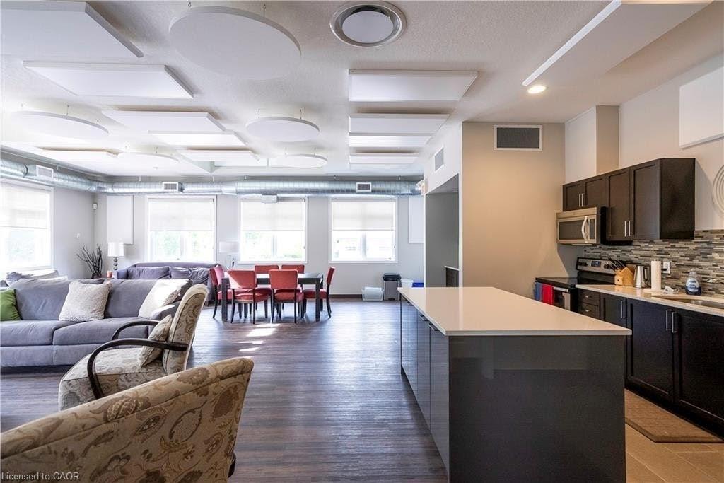 72 Silver Glen Boulevard, Collingwood, ON - Indoor