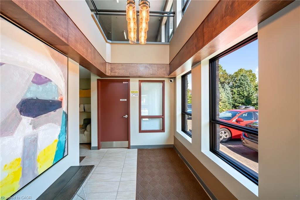201-26 Wellington Street, St. Catharines, ON - Indoor Photo Showing Other Room