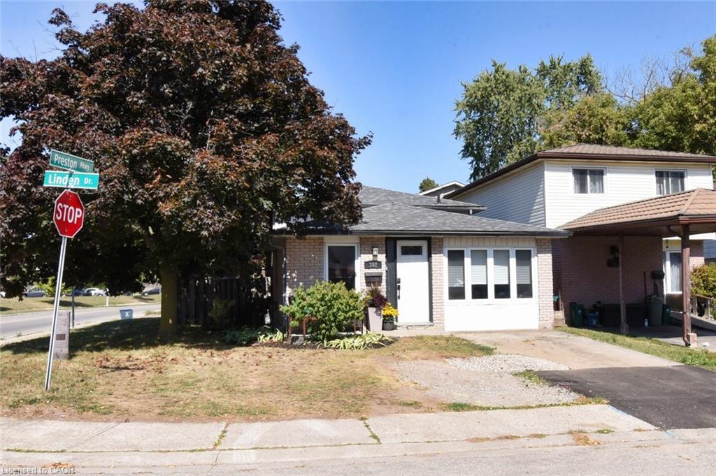 302 Linden Drive, Cambridge, ON - Outdoor