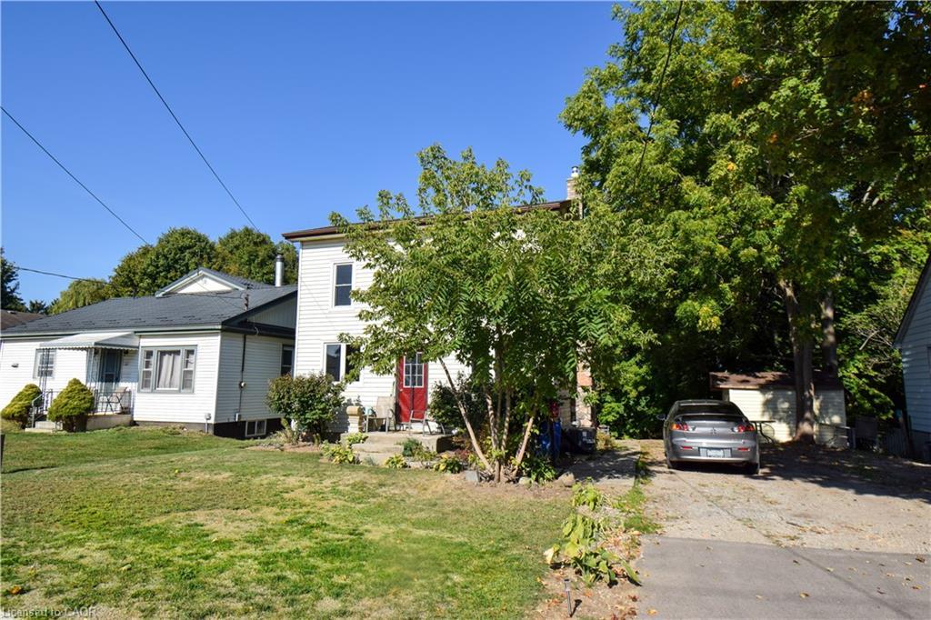 39 Young Street, Tillsonburg, ON - Outdoor