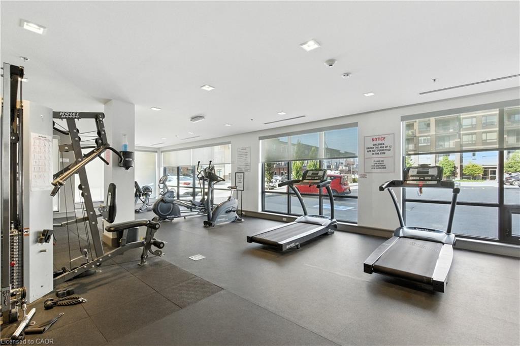 310-10 Esplanade Lane, Grimsby, ON - Indoor Photo Showing Gym Room