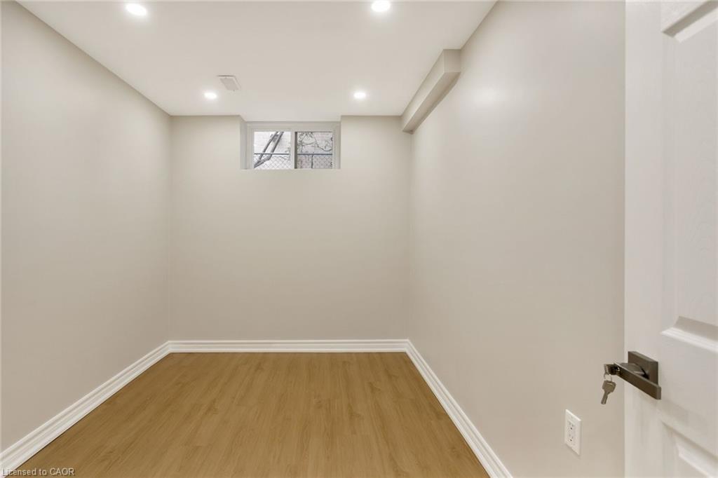 1181 Newton Road, Oakville, ON - Indoor Photo Showing Other Room