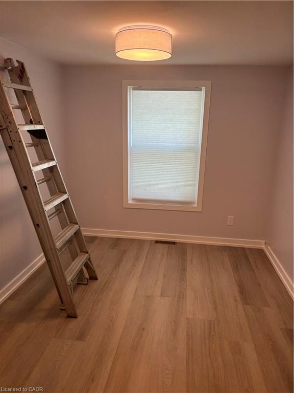 103 Dover Road, Welland, ON - Indoor Photo Showing Other Room