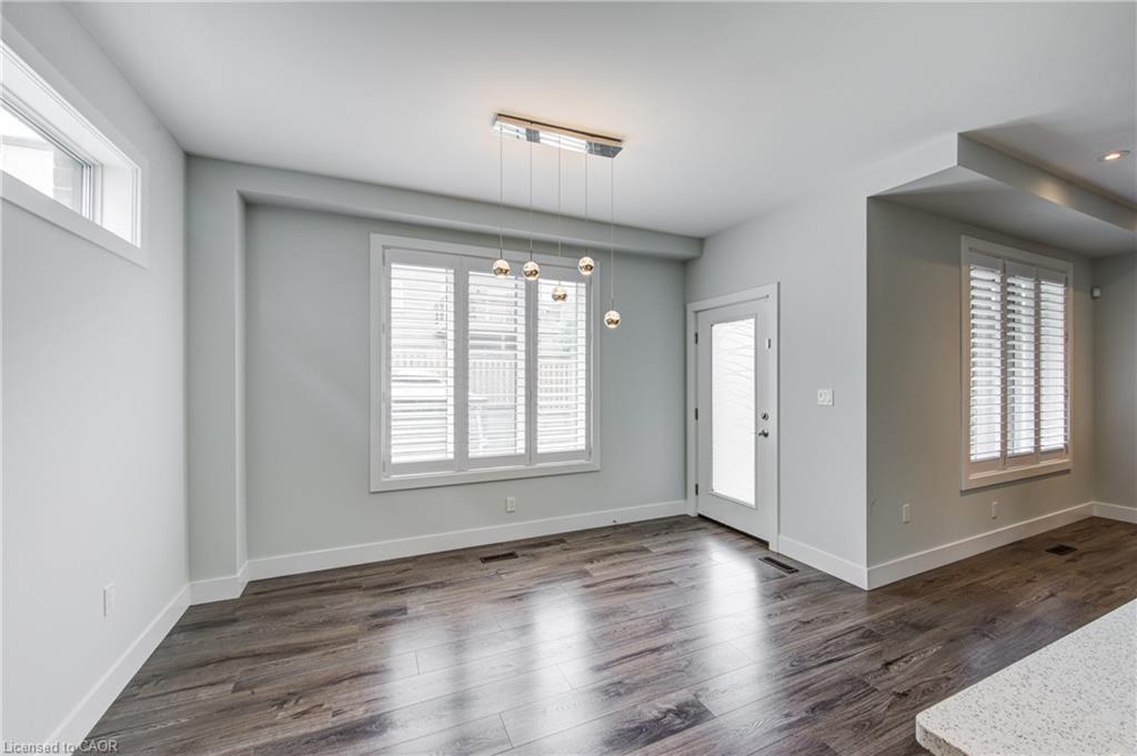 2527 Holbrook Drive, London, ON - Indoor Photo Showing Other Room