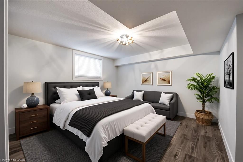 2527 Holbrook Drive, London, ON - Indoor Photo Showing Bedroom
