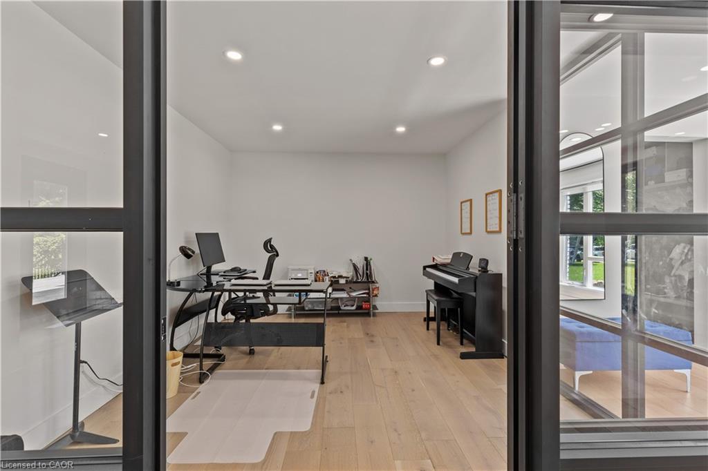 514 Oxbow Road, Waterloo, ON - Indoor Photo Showing Other Room