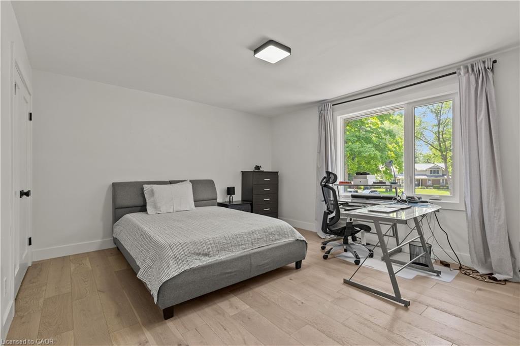 514 Oxbow Road, Waterloo, ON - Indoor Photo Showing Bedroom
