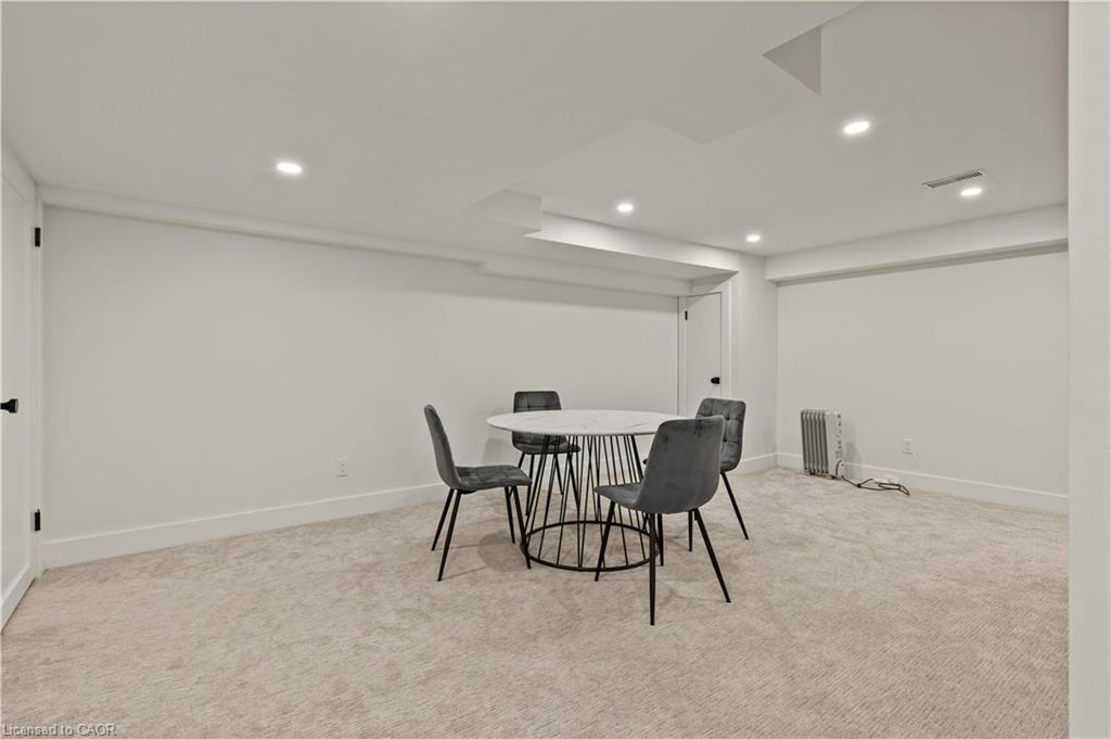 514 Oxbow Road, Waterloo, ON - Indoor