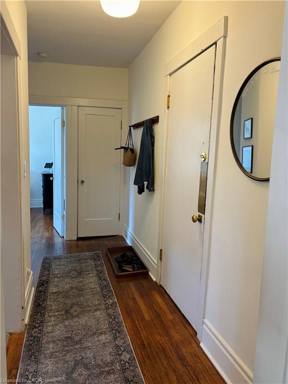 23-285 King Street W, Hamilton, ON - Indoor Photo Showing Other Room