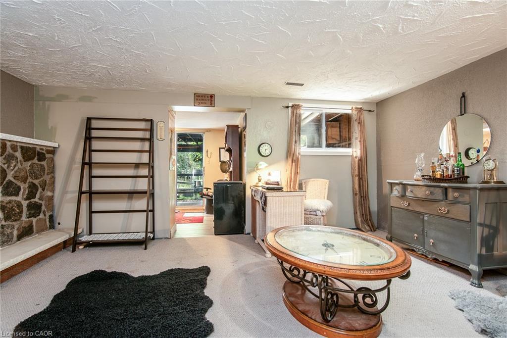 568 Strasburg Road, Kitchener, ON - Indoor