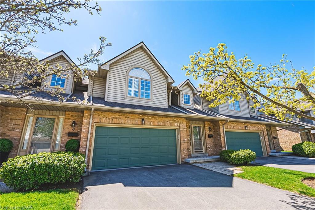 9-3333 New Street, Burlington, ON - Outdoor With Facade