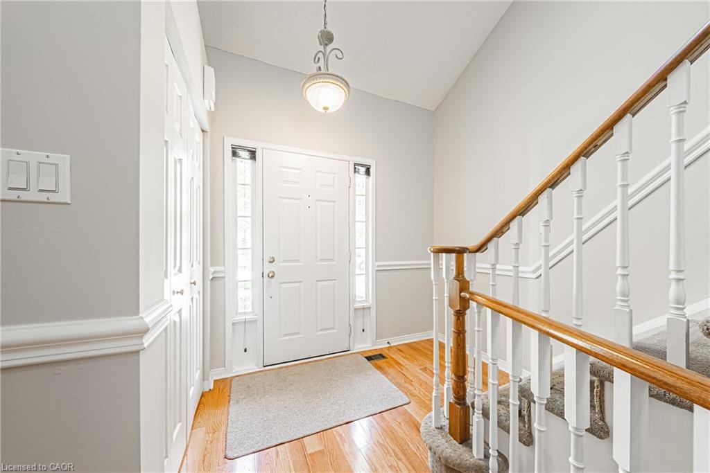 9-3333 New Street, Burlington, ON - Indoor Photo Showing Other Room