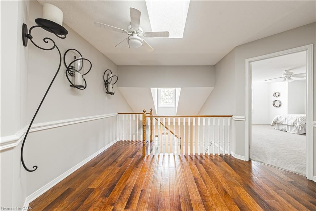 9-3333 New Street, Burlington, ON - Indoor Photo Showing Other Room