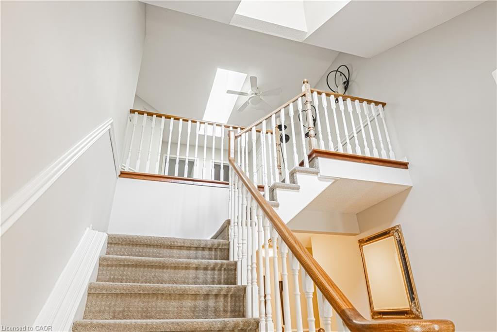 9-3333 New Street, Burlington, ON - Indoor Photo Showing Other Room