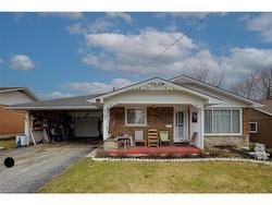 102 Byeland Drive Mount Forest, ON N0G 2L2