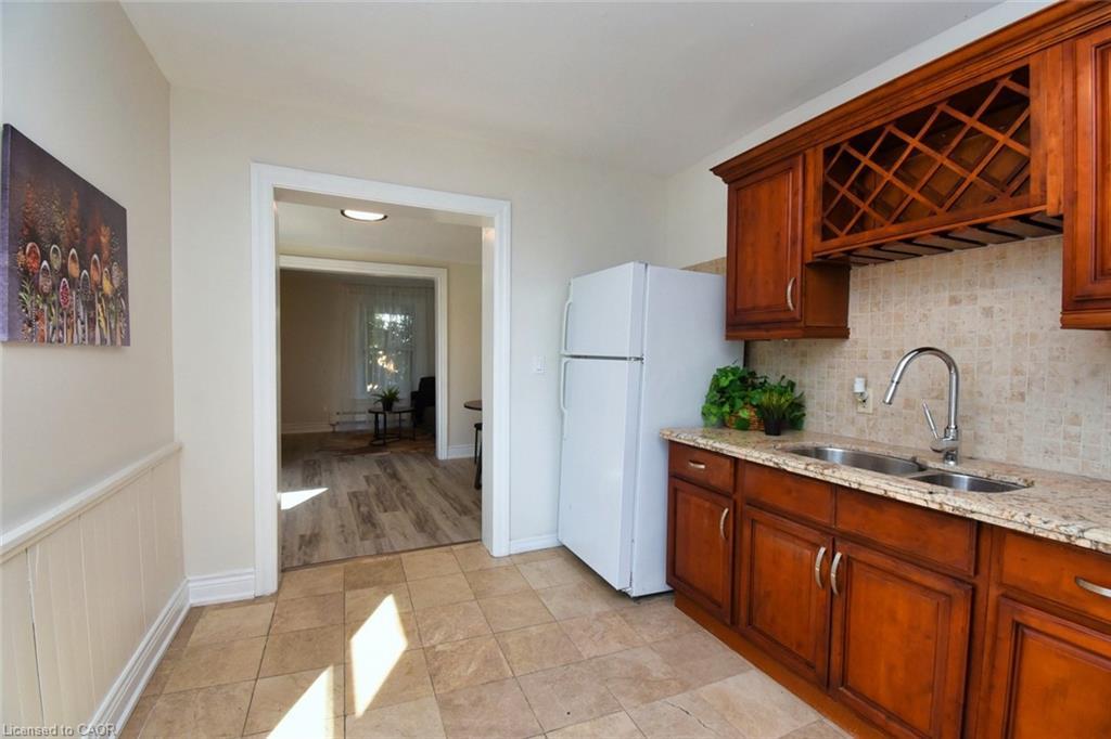 265 Hunter Street W, Hamilton, ON - Indoor Photo Showing Kitchen With Double Sink