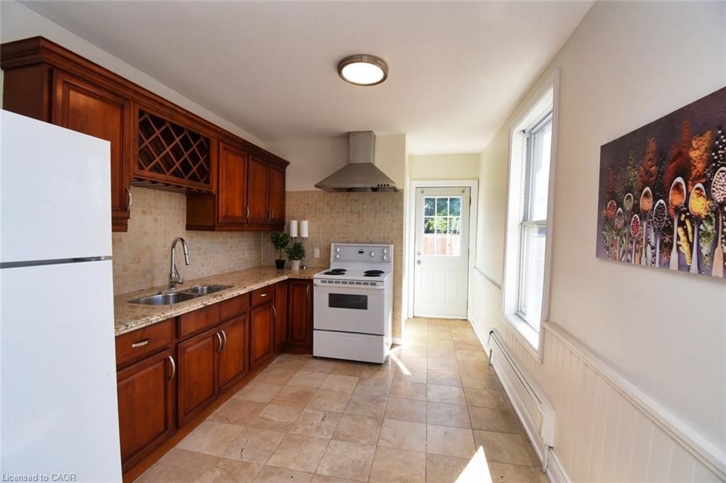 265 Hunter Street W, Hamilton, ON - Indoor Photo Showing Kitchen With Double Sink