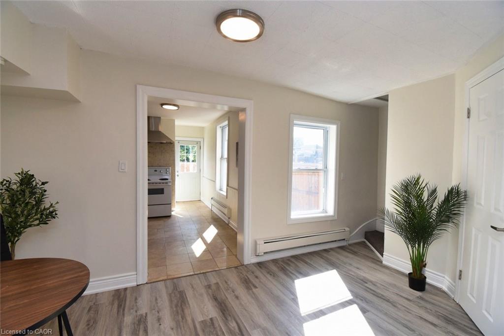 265 Hunter Street W, Hamilton, ON - Indoor Photo Showing Other Room