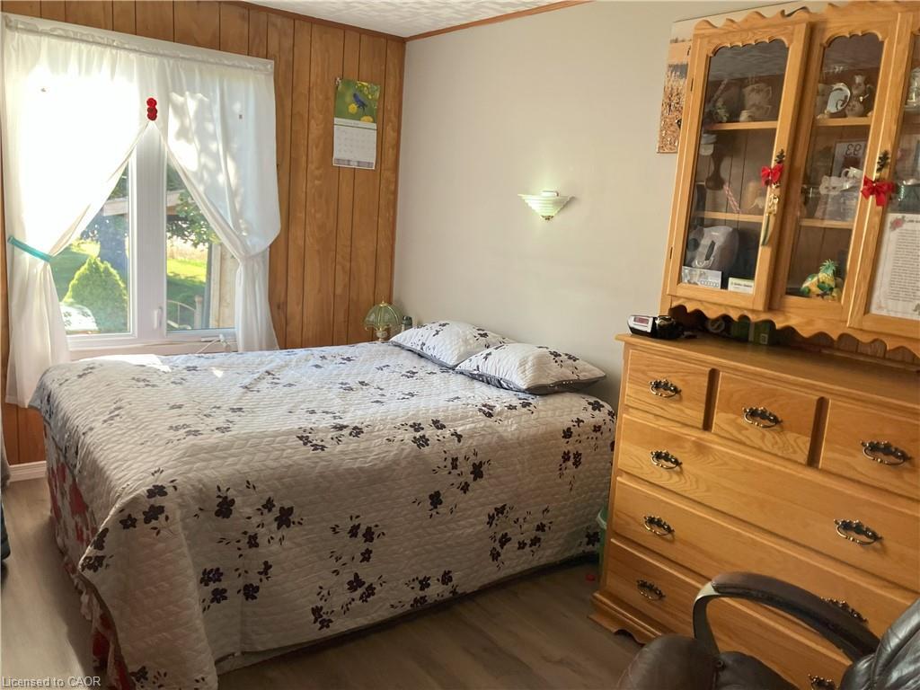 1716 Bruce Rd 86 Road, Lucknow, ON - Indoor Photo Showing Bedroom