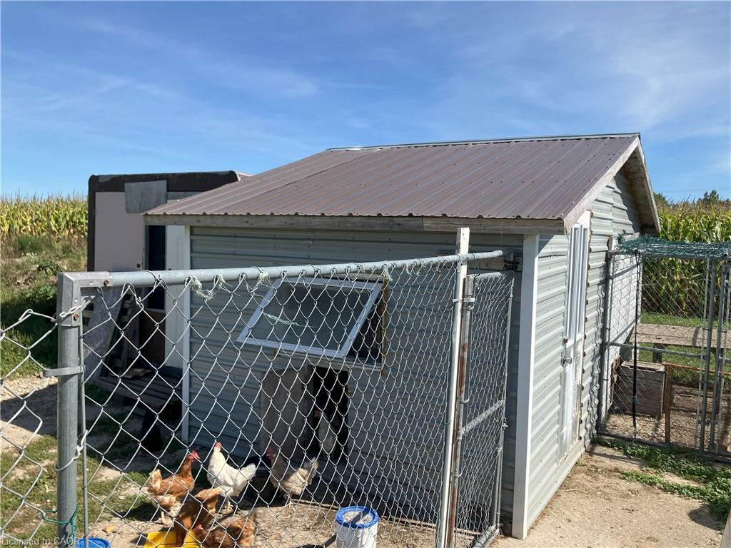 1716 Bruce Rd 86 Road, Lucknow, ON - Outdoor