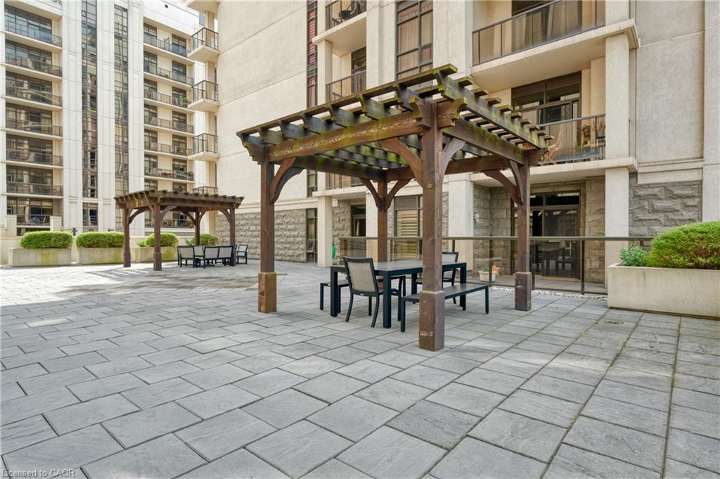 304-85 Robinson Street, Hamilton, ON - Outdoor