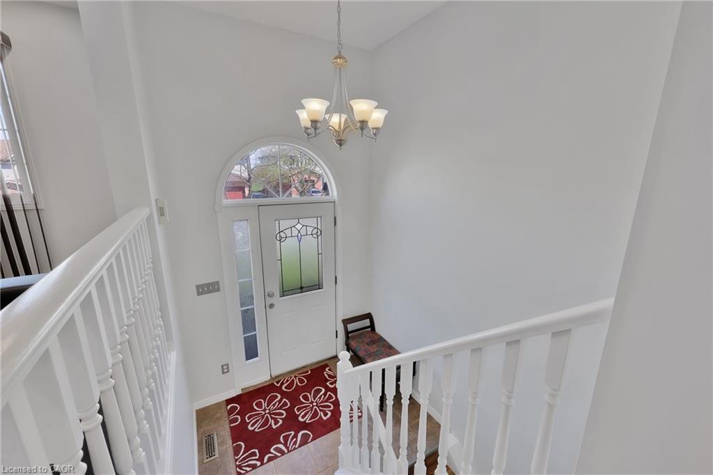 34 Phair Crescent, London, ON - Indoor Photo Showing Other Room