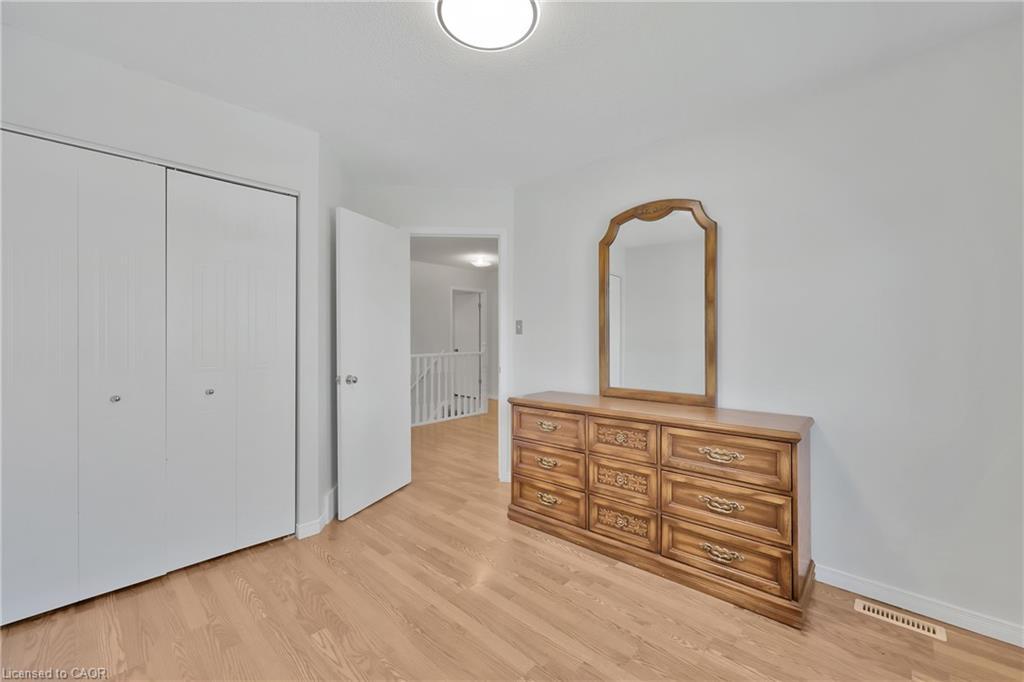 34 Phair Crescent, London, ON - Indoor Photo Showing Other Room
